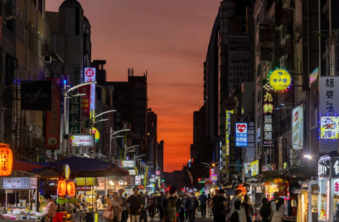 六合夜市